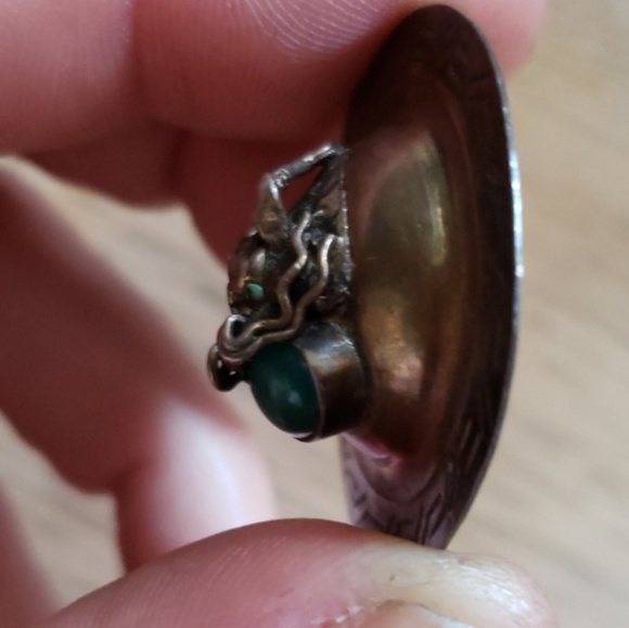 ~RARE! Antique Jade Dragon Earrings!!~ - Picture 7 of 8